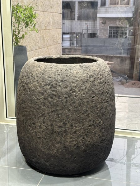 جره باطون  لون بني غامق